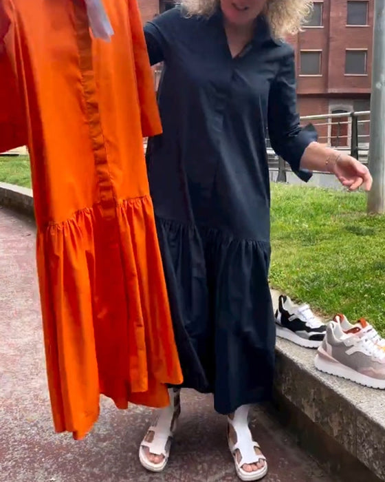 Sukienka w jednolitym kolorze z długim rękawem