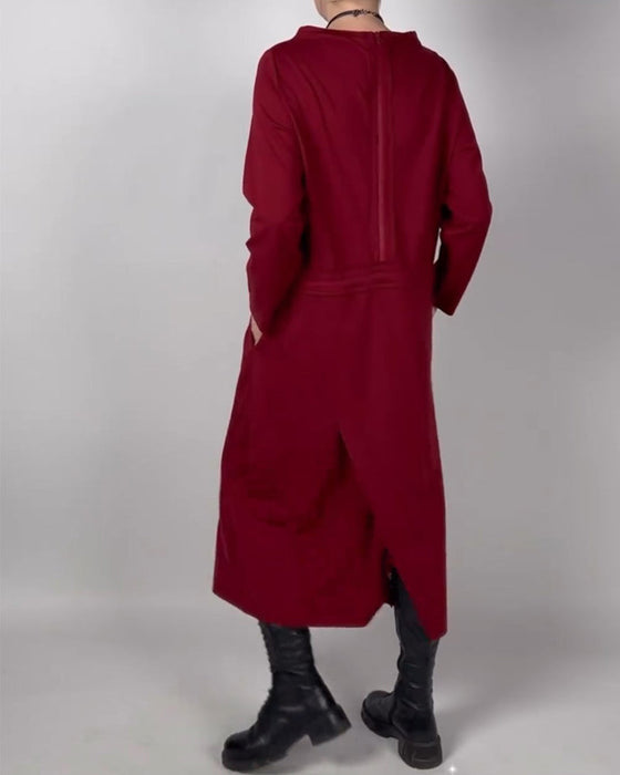 Sukienka w jednolitych kolorach z kieszeniami