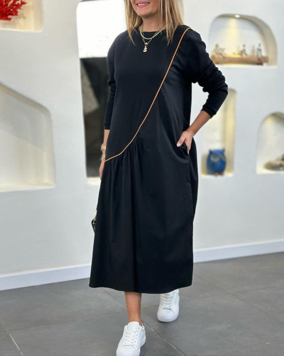 Sukienka typu shift z kieszenią i długim rękawem