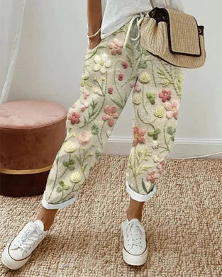 Spodnie z kieszeniami i nadrukiem