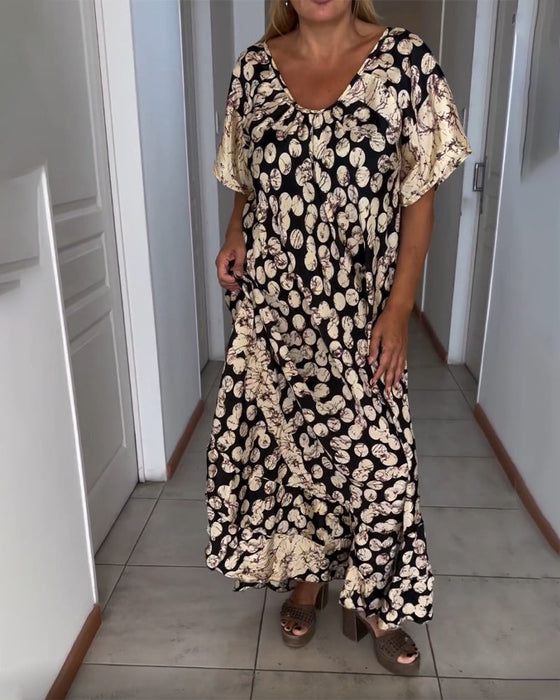 Sukienka z krótkim rękawkiem i dekoltem w kształcie litery V