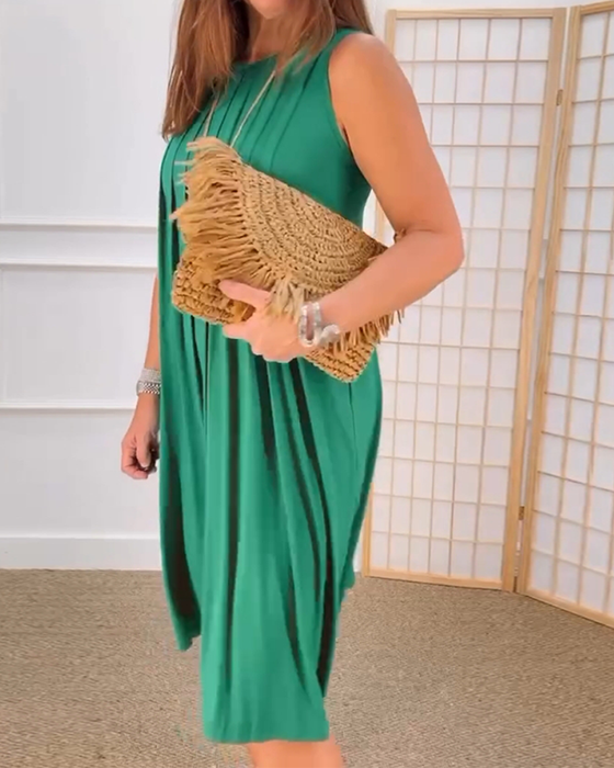 Plisowana sukienka bez rękawów z okrągłym dekoltem