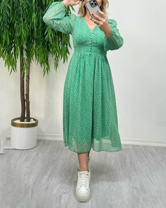 Elegancka sukienka zapinana na guziki