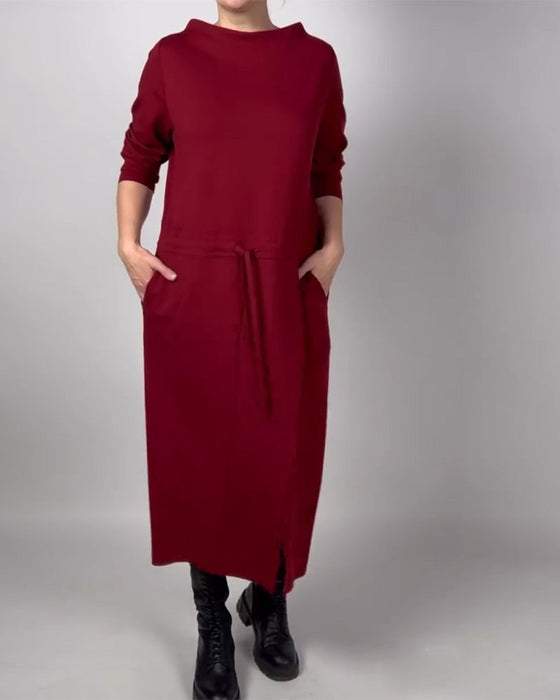 Sukienka w jednolitych kolorach z kieszeniami