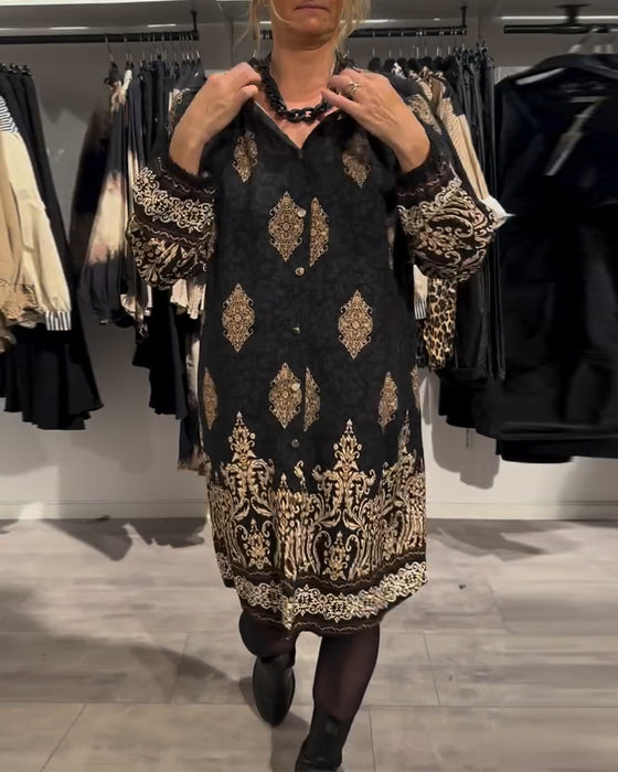 Sukienka z nadrukiem w stylu vintage, zapinana na guziki i klapy
