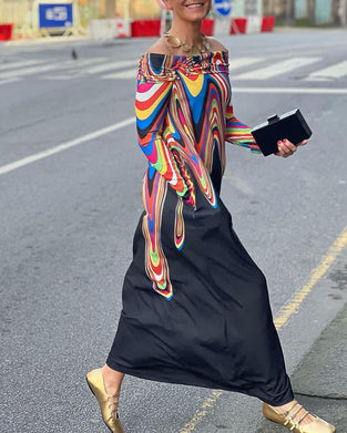 Elegancka sukienka maxi z długim rękawem i odkrytymi ramionami