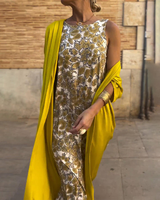 Elegancki dwuczęściowy zestaw z nadrukiem vintage