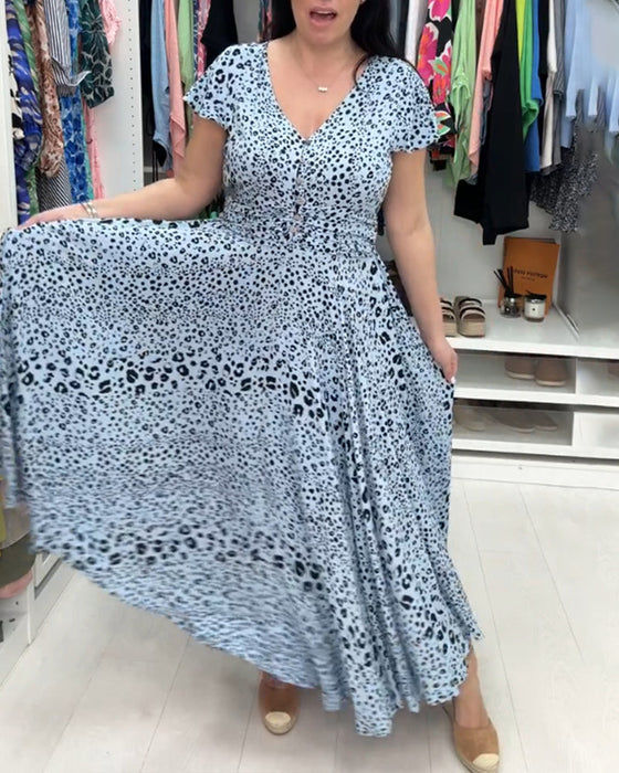 Sukienka z krótkim rękawem i dekoltem w szpic