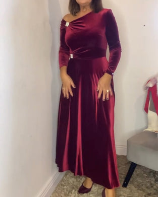 Sukienka Stylowy Aksamit Metalowe Sprzączki