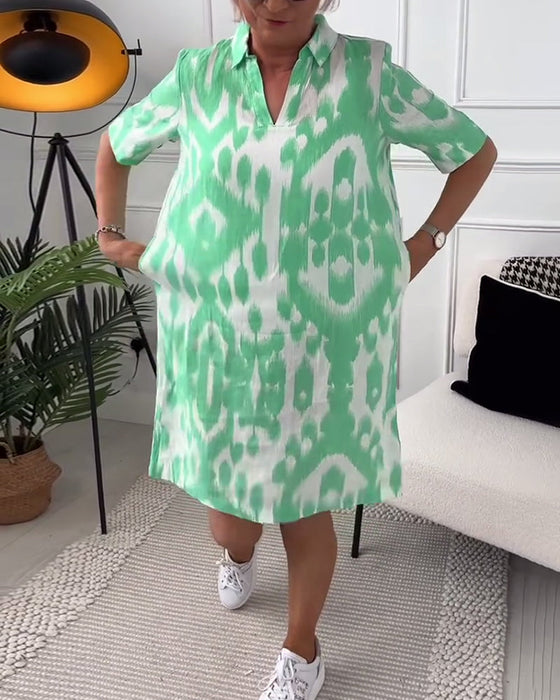 Sukienka z krótkim rękawkiem i nadrukiem