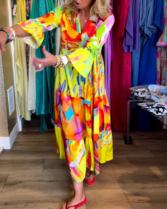 Rozkloszowana sukienka z nadrukiem