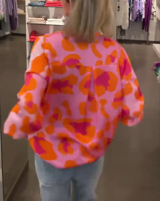 Bluzka z nadrukiem i dekoltem w kształcie litery V