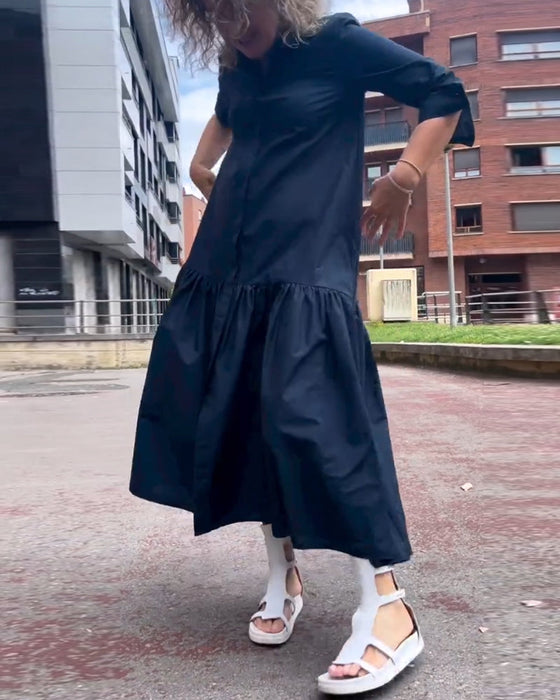 Sukienka w jednolitym kolorze z długim rękawem