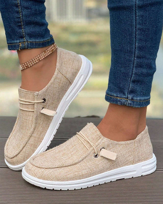 Płaskie buty w jednolitym kolorze