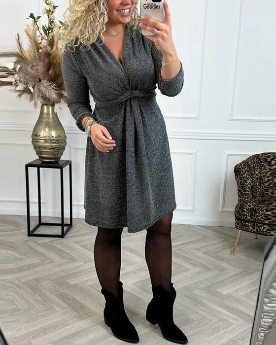 Sukienka w jednolitym kolorze