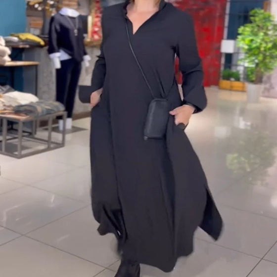 Długa luźna sukienka z rozcięciami po bokach i klapami