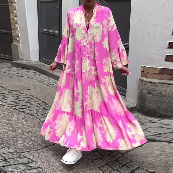 Sukienka z dekoltem w kształcie litery V i rękawami dzwonkowymi