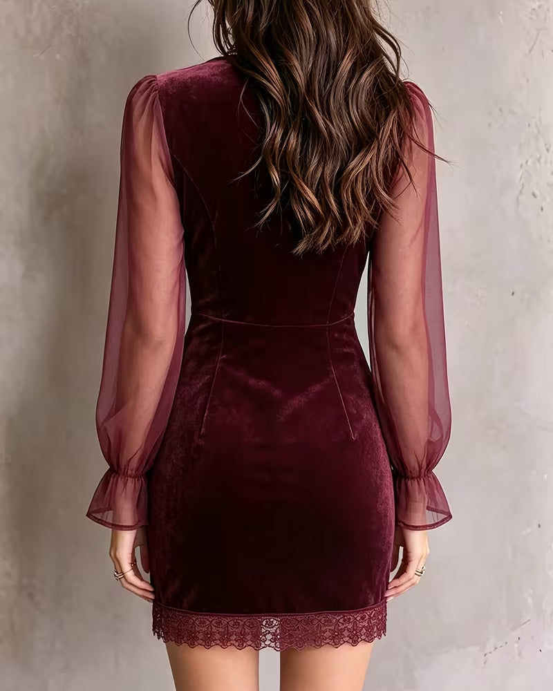Sukienka V Dekolt Slim Fit Koronka Patchwork