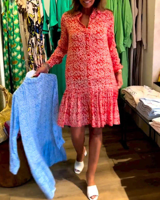 Sukienka z guzikami i dekoltem w kształcie litery V w kwiatowy wzór