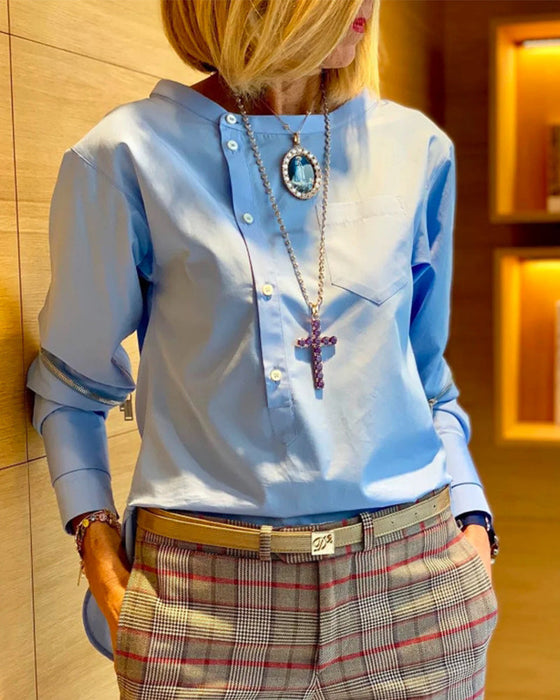 Bluzka zapinany na guziki w jednolitym kolorze