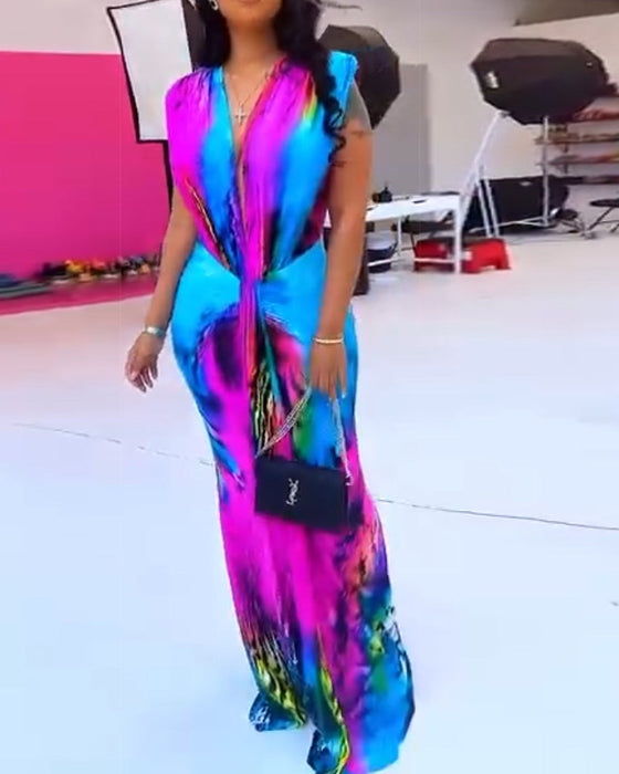 Sukienka bez rękawów z wciąganą talią