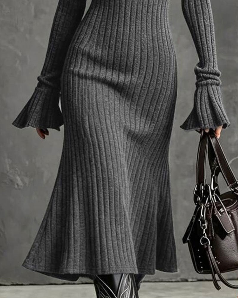 Sukienka Sweter Prążkowana Half-Zip Rybi Ogon