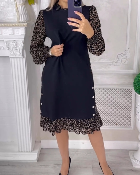 Elegancka sukienka o kroju A z blokiem kolorów