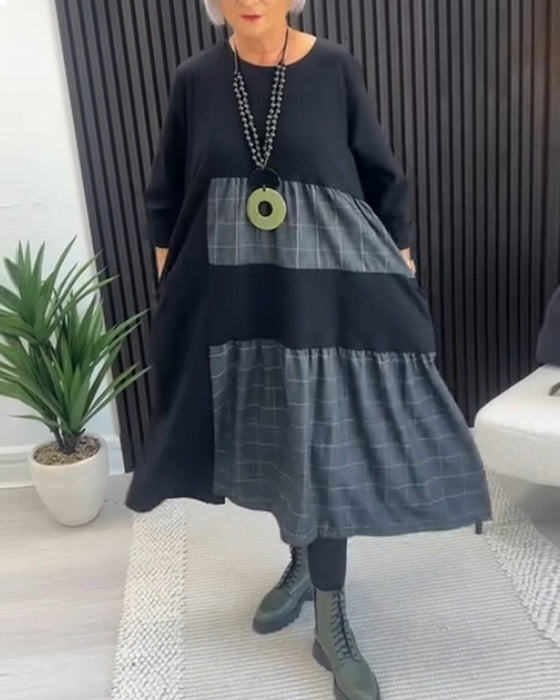 Sukienka w kratę z kieszonkami