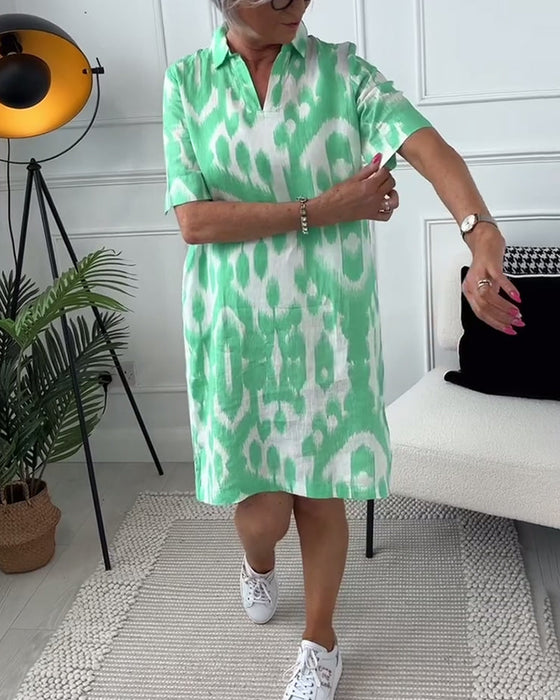 Sukienka z krótkim rękawkiem i nadrukiem