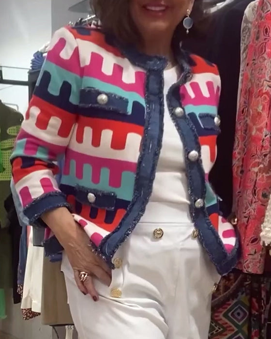 Kurtka z kolorowym nadrukiem i guzikami