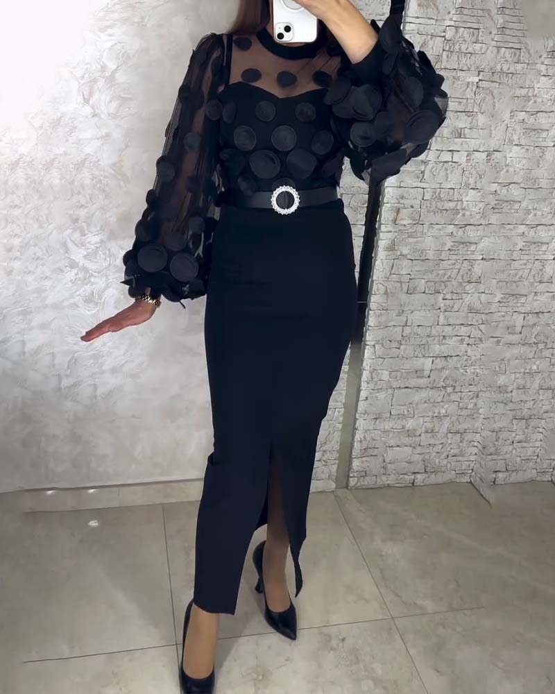 Dopasowana Sukienka W Stylu Francuskim Z Bufiastymi Rękawami