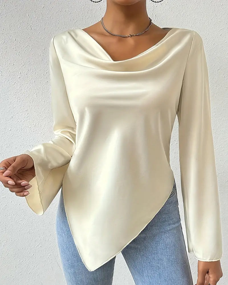 Swobodna jednokolorowa plisowana bluzka z długim rękawem
