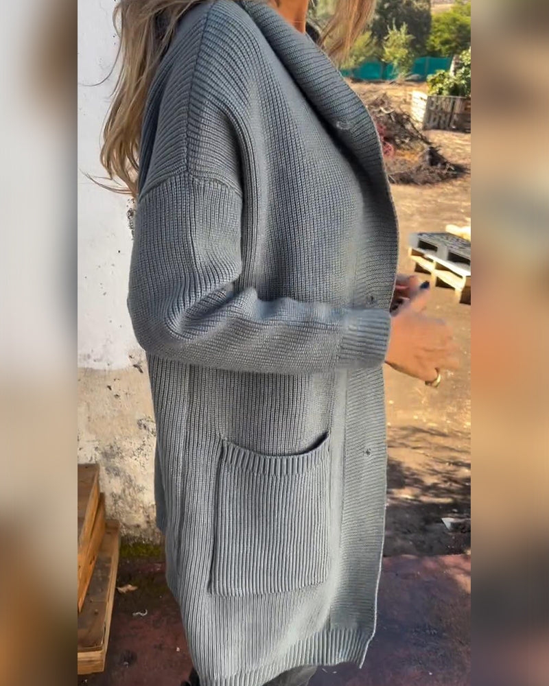 Kardigan z kapturem i kieszenią na guziki