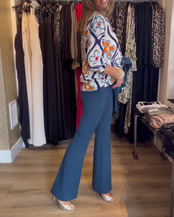 Bluzka z V-krawatkiem i kwiatowym