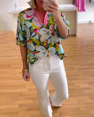 Bluzka z kołnierzykiem w kwiatowy wzór