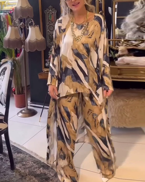 Elegancki dwuczęściowy komplet z nieregularnym nadrukiem