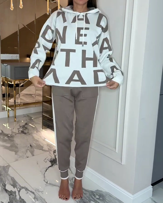 Zestaw Dwuczęściowy Z Kapturem I Printem Z Napisem