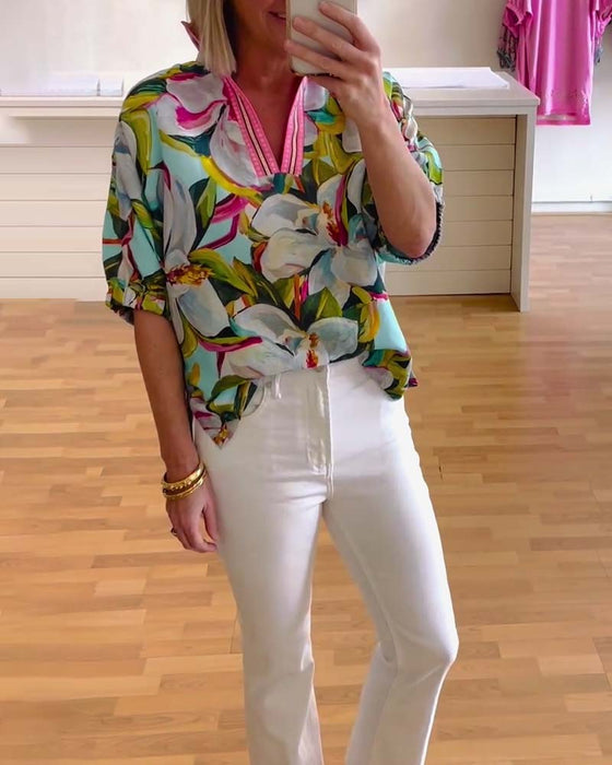 Bluzka z kołnierzykiem w kwiatowy wzór