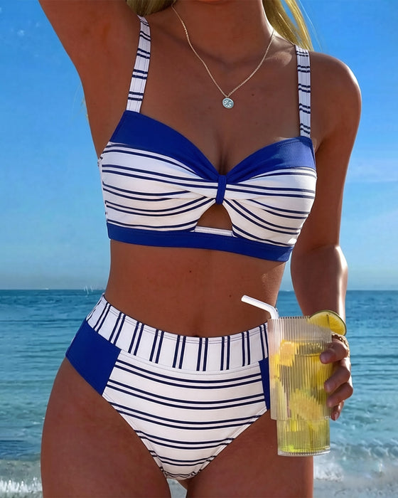 Bikini W Paski Wycięcie