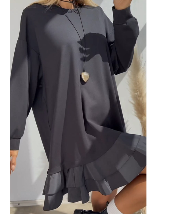 Luźna sukienka w jednolitym kolorze ze wstawkami