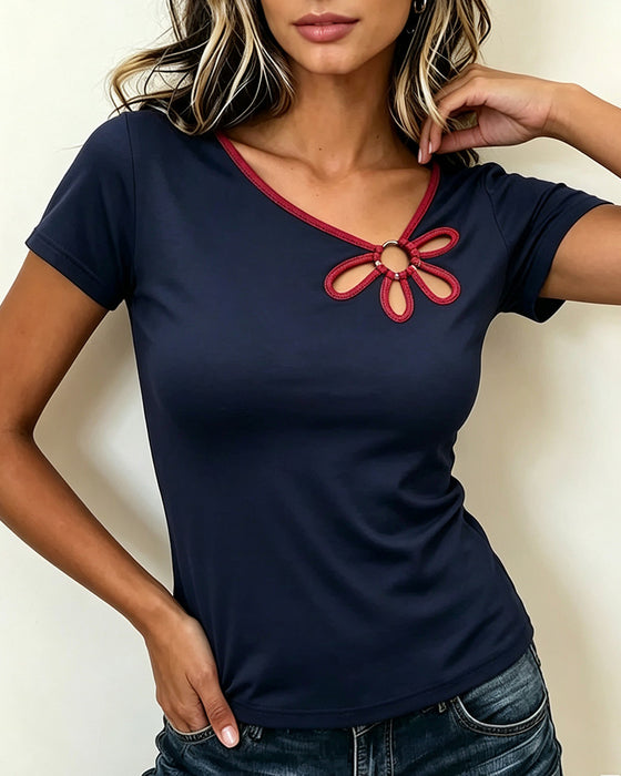 T-Shirt Kwiatowy Wycięcie Krótki Rękaw