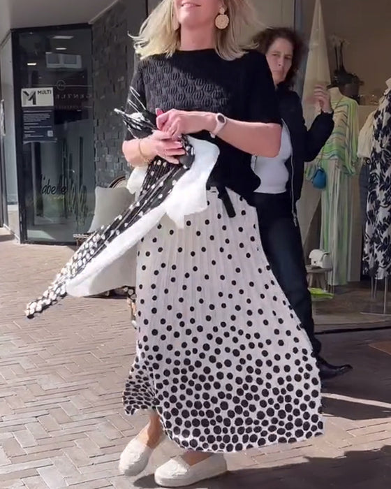 Elegancka plisowana spódnica w groszki