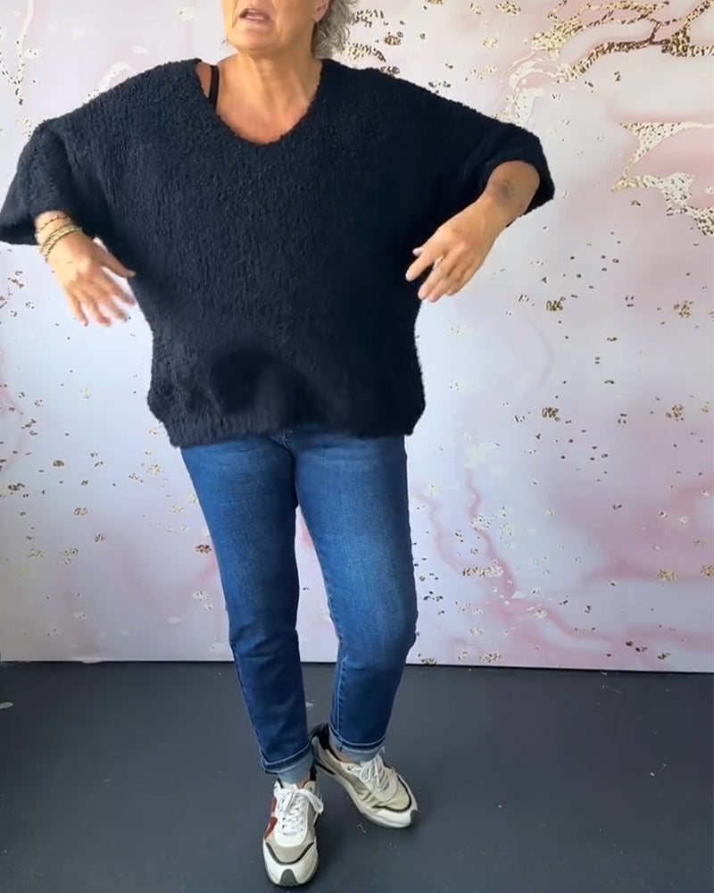 Sweter z dekoltem w kształcie litery V w jednolitym kolorze