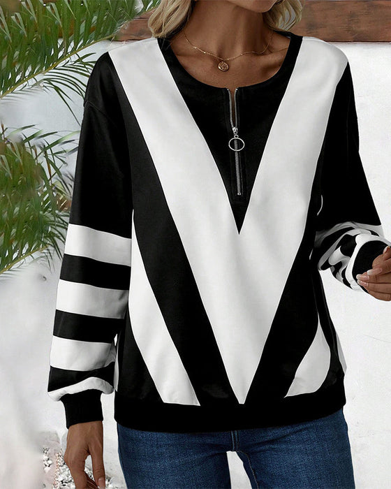 Bluza z nadrukiem w kształcie litery V