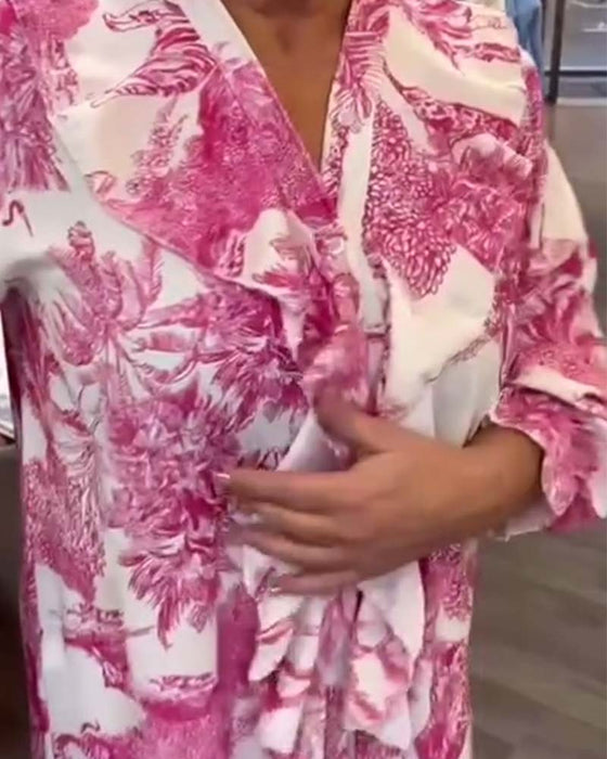 Swobodna bluzka z nadrukiem i falbaną