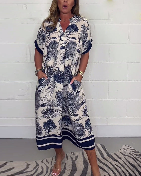 Sukienka z kieszeniami i dekoltem w kształcie litery V w zwierzęcy wzór