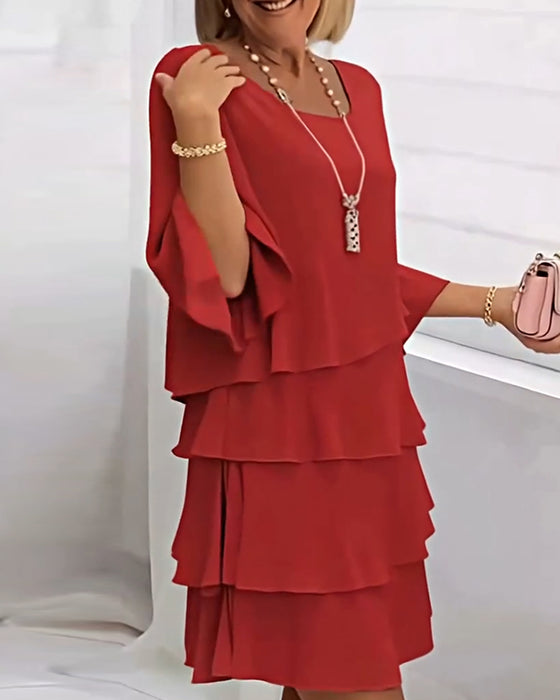 Elegancka Jednokolorowa Sukienka Z Rękawem 3/4