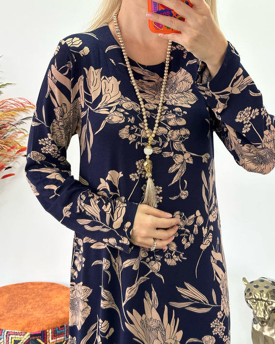 Sukienka z okrągłym dekoltem i kwiatowym wzorem