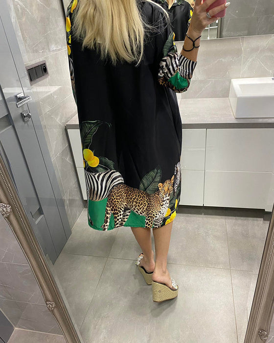 Luźna sukienka z nadrukiem tygrysa