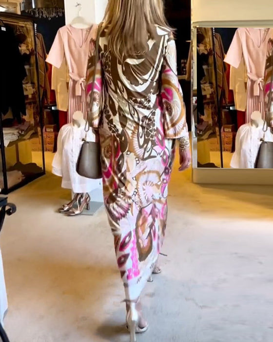 Długa sukienka z dekoltem w kształcie litery V z nadrukiem